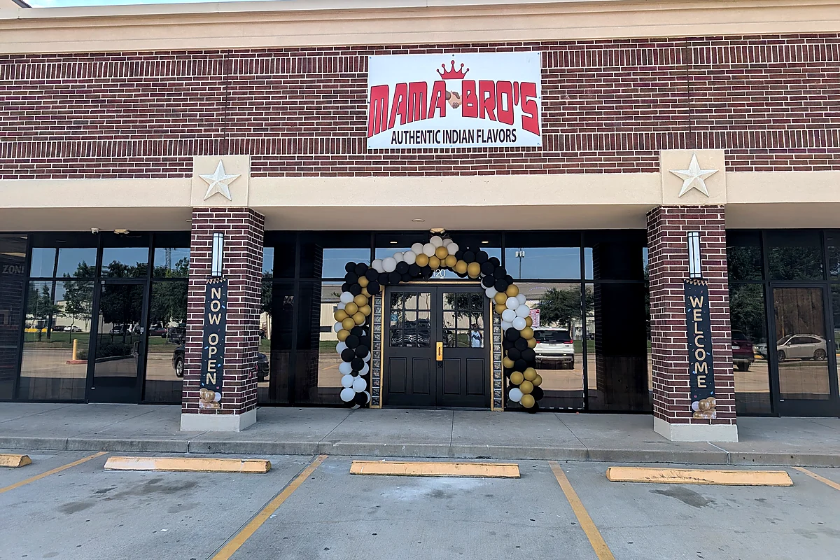 Mama Bro's storefront on Katy Fort Bend Road in Katy